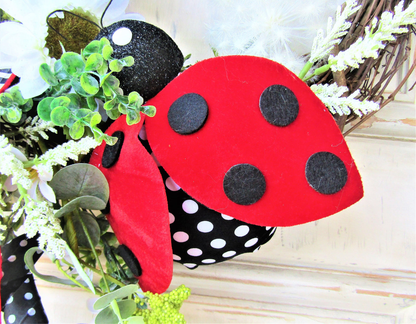 Summer Ladybug Wreath for Front Door, Spring Wreath, Spring Decor,  Ladybug Wreath, Everyday Wreath, Front Porch Decor, Farmhouse Wreath