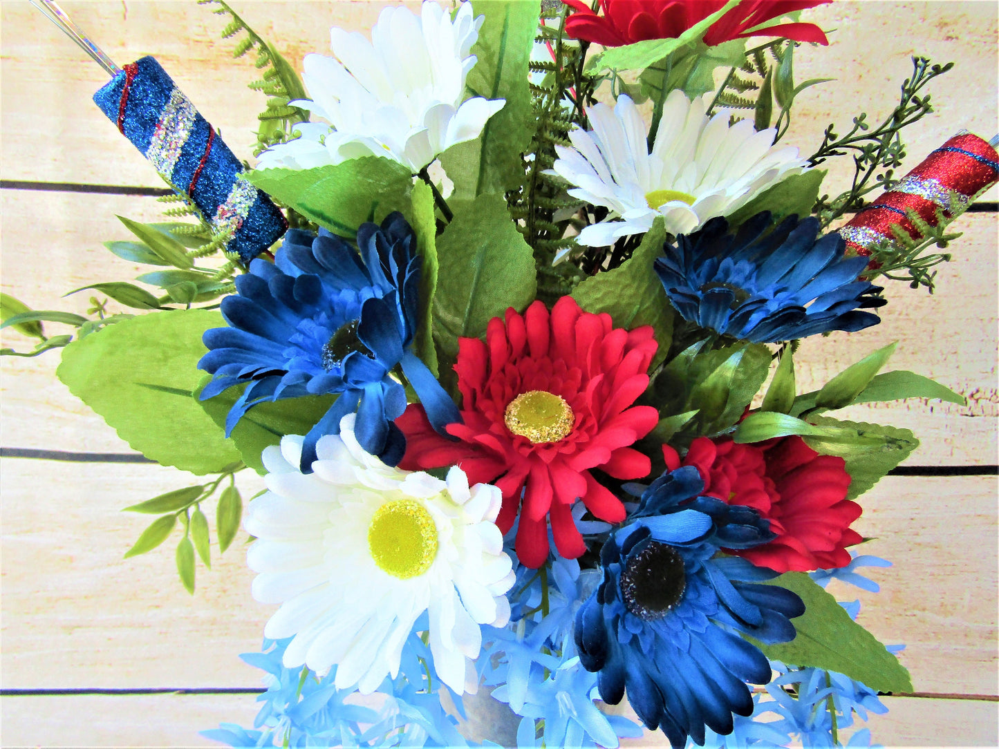 Patriotic Wreath for Front Door, Summer Wreath, Memorial  Wreath, 4th of July Decor, Red White and Blue Door Hanger, Veterans Wreath