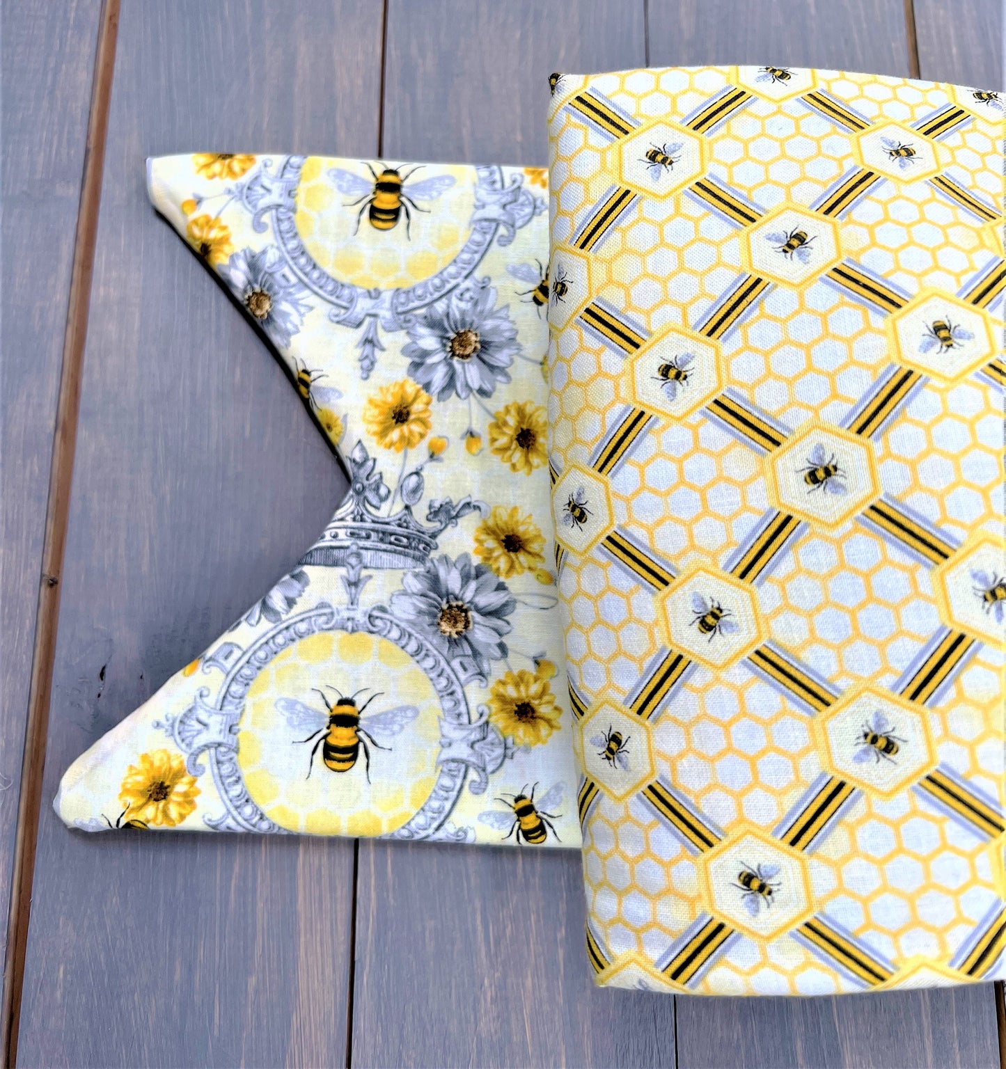 XL Wreath Bow, Fabric Bow, Large Lantern Bow, Summer Bow, Bee Bow Bow, Big Bow, Front Door Decor, Bee Home Decor