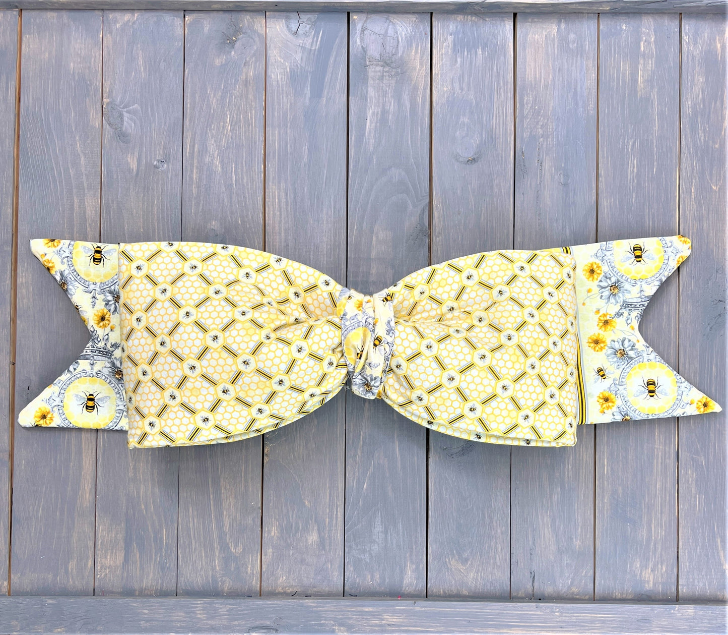 XL Wreath Bow, Fabric Bow, Large Lantern Bow, Summer Bow, Bee Bow Bow, Big Bow, Front Door Decor, Bee Home Decor