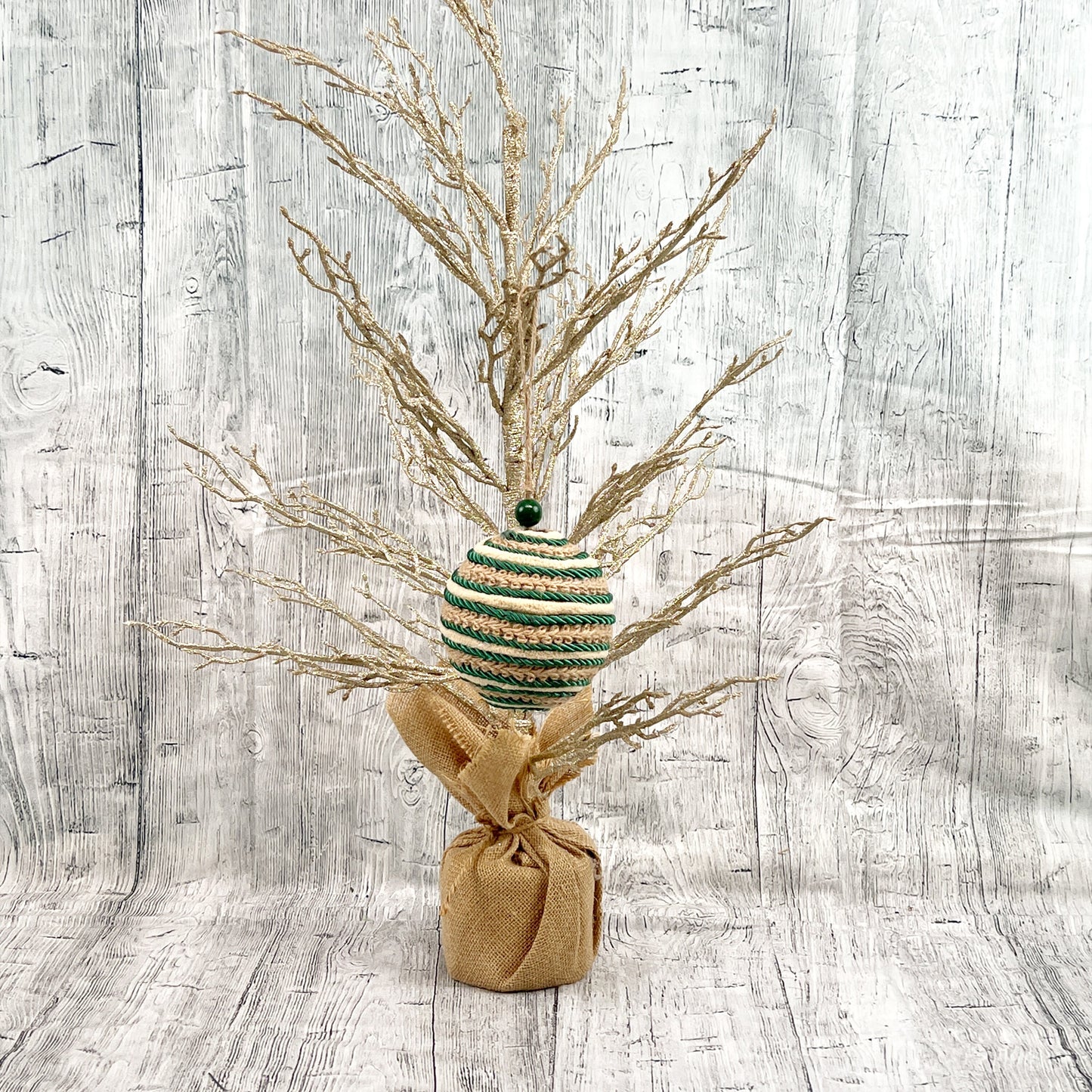 Emerald Green and Jute Twine Ornament, Green and Natural Ball Ornament, Christmas Tree Ornament, Green Holiday Decor, Emerald Xmas Decor