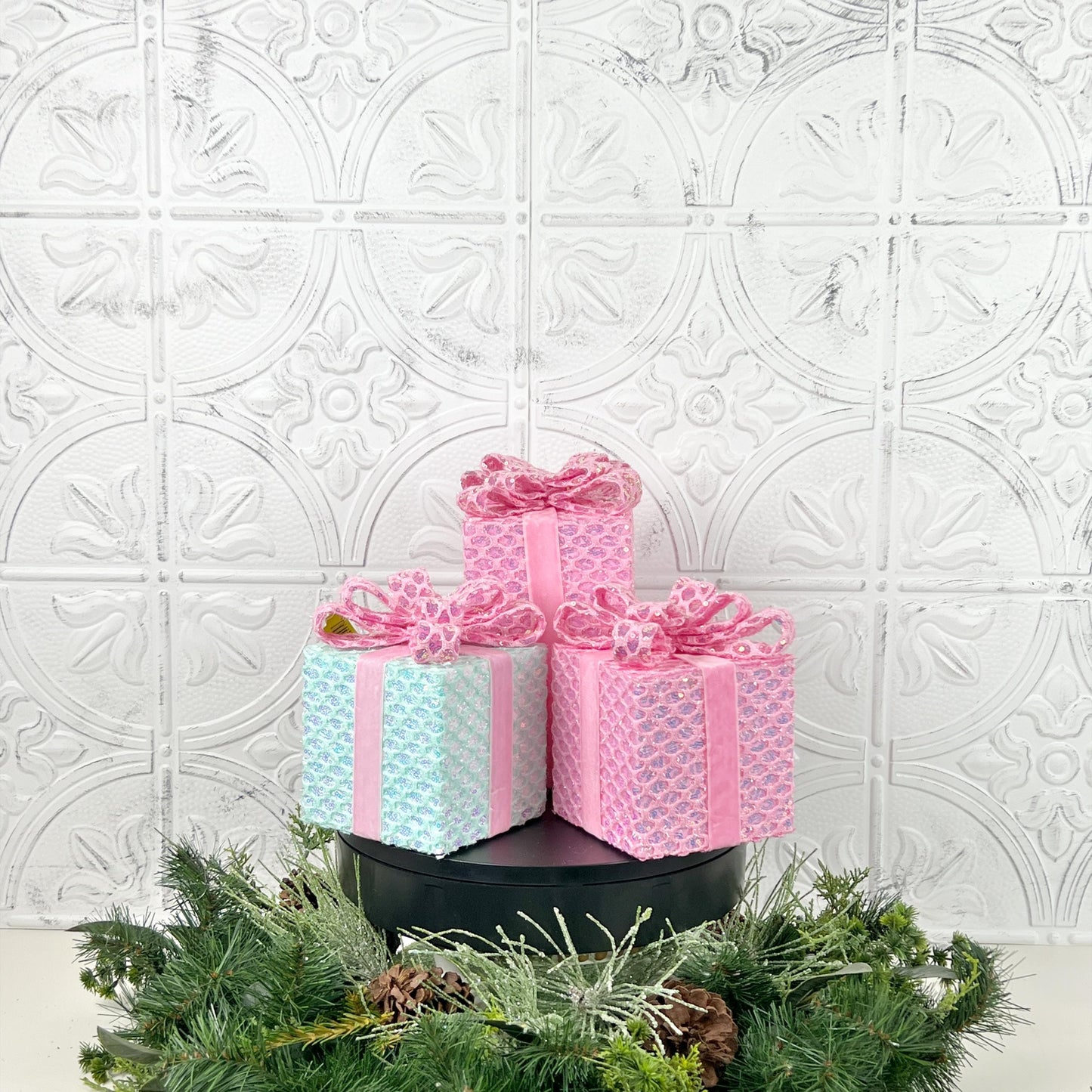 Sequined Faux Gift Box – Pink & Mint Christmas Wreath Attachment, DIY Holiday Decor Accent, Pastel Velvet Ribbon Box for Centerpieces