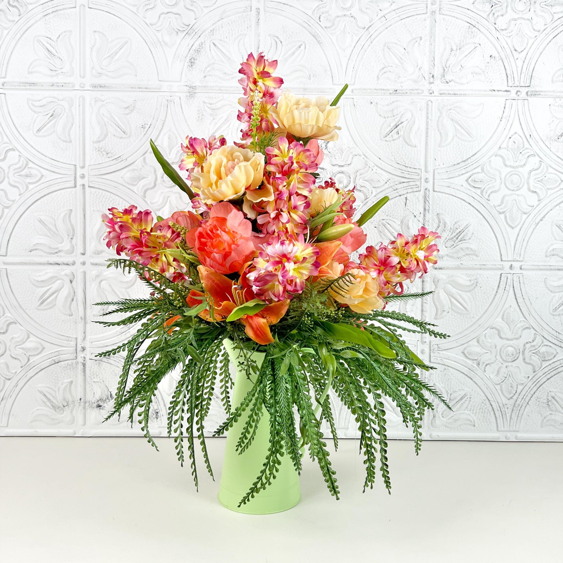 Tropical Faux Floral Centerpiece – Bright Summer Arrangement with Coral & Peach Blooms, Green Vase Decor, Handmade Island-Inspired Display
